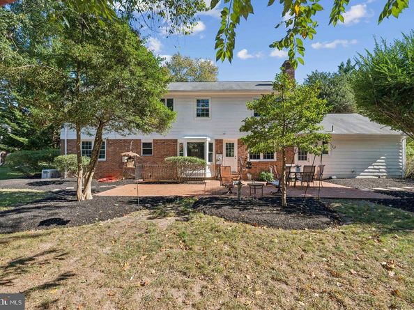 1172 Foxhound Court, Mclean VA 22102