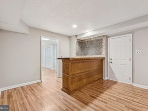 1172 Foxhound Court, Mclean VA 22102