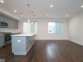 1022 S 2nd Street 4, Philadelphia PA 19147