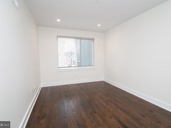 1022 S 2nd Street 4, Philadelphia PA 19147