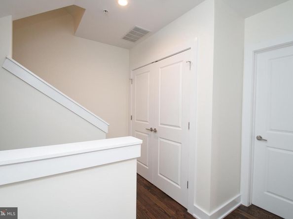 1022 S 2nd Street 4, Philadelphia PA 19147