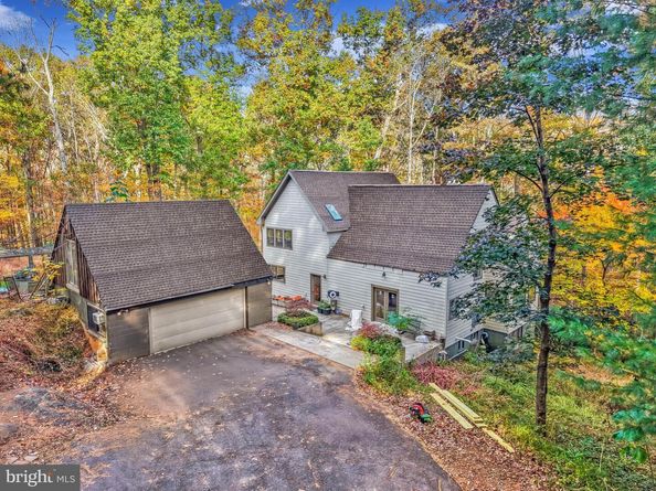 10450 Hunter View Road, Vienna VA 22181