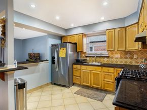 8127 Langdon Street, Philadelphia PA 19152