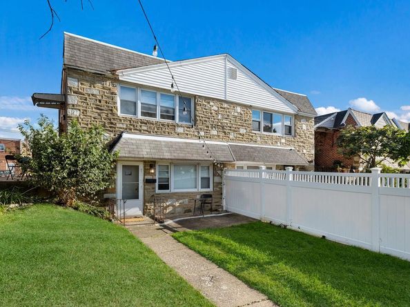8127 Langdon Street, Philadelphia PA 19152