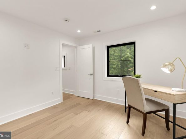 4324 Yuma Street NW, Washington DC 20016