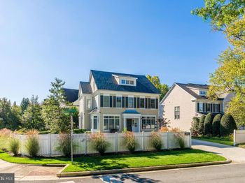 5102 Manning Drive