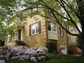 2043 Pieris Court, Vienna VA 22182