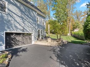 213 Hermitage Drive, Wayne PA 19087