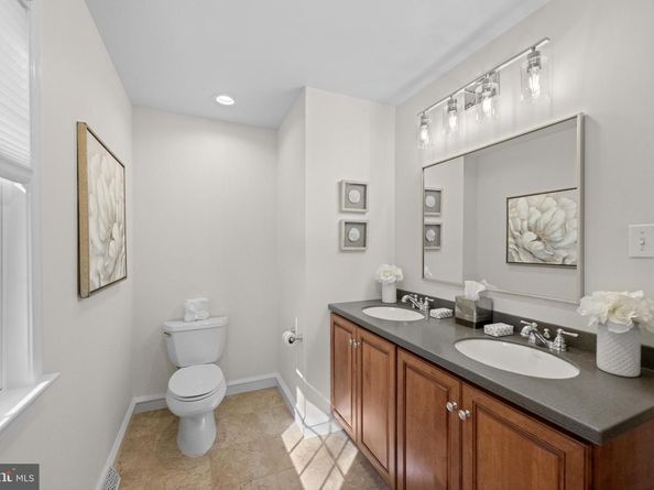 213 Hermitage Drive, Wayne PA 19087