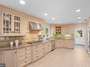 213 Hermitage Drive, Wayne PA 19087