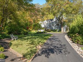 213 Hermitage Drive, Wayne PA 19087