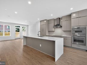 5348 Zenith Overlook, Bethesda MD 20816