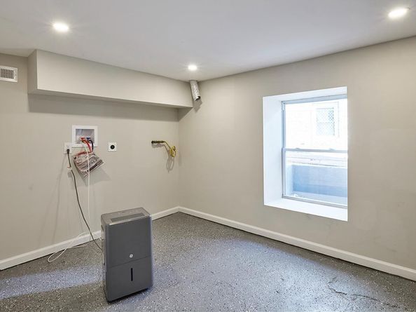 2211 N 51st Street, Philadelphia PA 19131