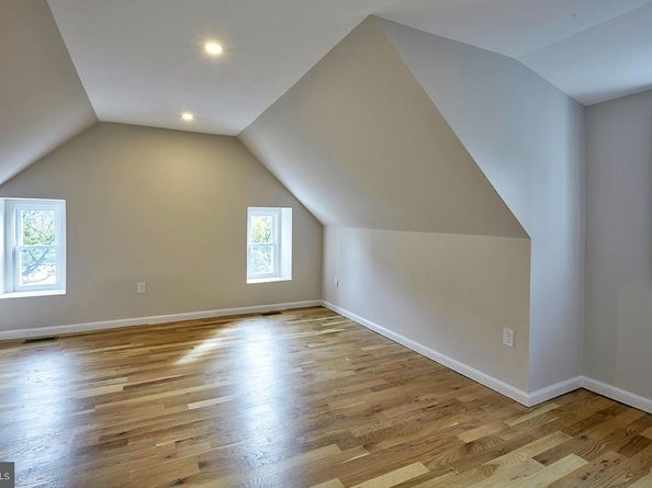 2211 N 51st Street, Philadelphia PA 19131