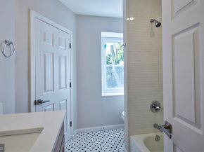 2211 N 51st Street, Philadelphia PA 19131