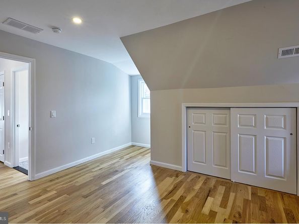 2211 N 51st Street, Philadelphia PA 19131