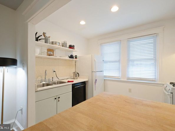 6030 Cedarhurst Street, Philadelphia PA 19143