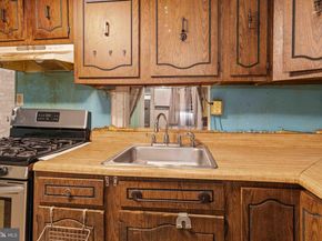 3135 N 28TH Street, Philadelphia PA 19132