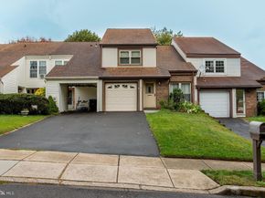15 Barrel Stave Circle, Horsham PA 19044