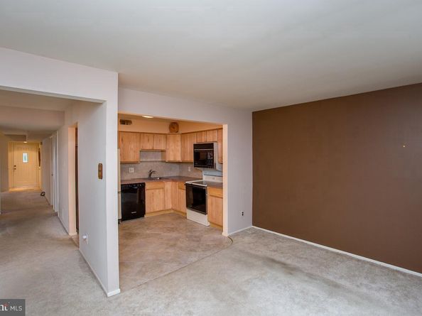 15 Barrel Stave Circle, Horsham PA 19044