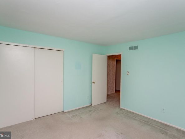 15 Barrel Stave Circle, Horsham PA 19044