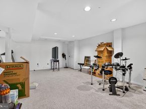 1405 Ross Drive SW, Vienna VA 22180