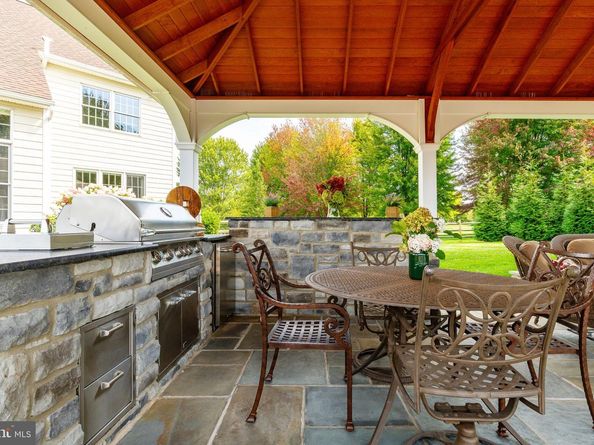 1100 Pineville Road, New Hope PA 18938