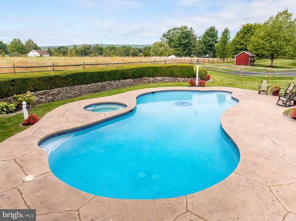 1100 Pineville Road, New Hope PA 18938