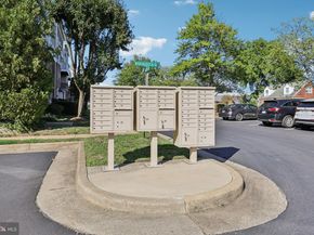1735 W Braddock Place 302, Alexandria VA 22302
