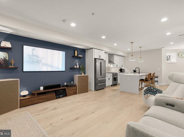 2829 13TH Street NW 1, Washington DC 20009