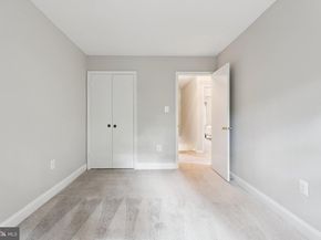 717 Campbell Way, Herndon VA 20170