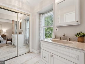 717 Campbell Way, Herndon VA 20170
