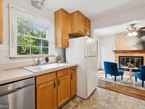 717 Campbell Way, Herndon VA 20170