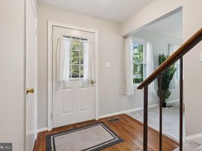 717 Campbell Way, Herndon VA 20170