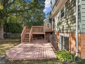 717 Campbell Way, Herndon VA 20170