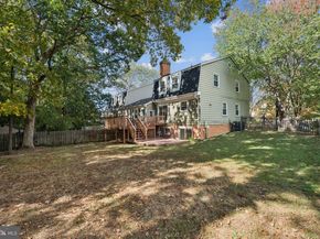 717 Campbell Way, Herndon VA 20170