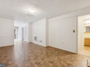 717 Campbell Way, Herndon VA 20170