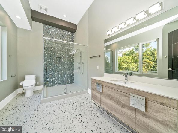 2209 Hunter Mill Road, Vienna VA 22181