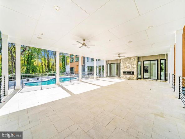 2209 Hunter Mill Road, Vienna VA 22181