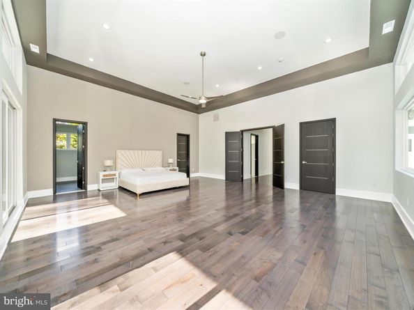 2209 Hunter Mill Road, Vienna VA 22181