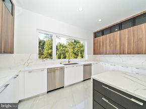 2209 Hunter Mill Road, Vienna VA 22181