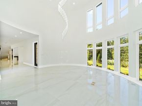 2209 Hunter Mill Road, Vienna VA 22181