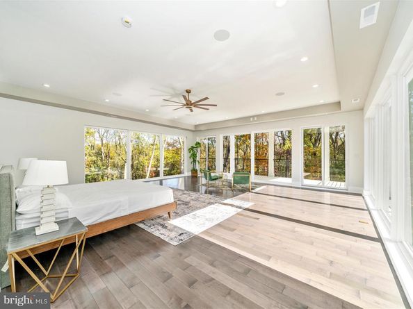 2209 Hunter Mill Road, Vienna VA 22181