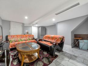 418 Hampden Road, Upper Darby PA 19082
