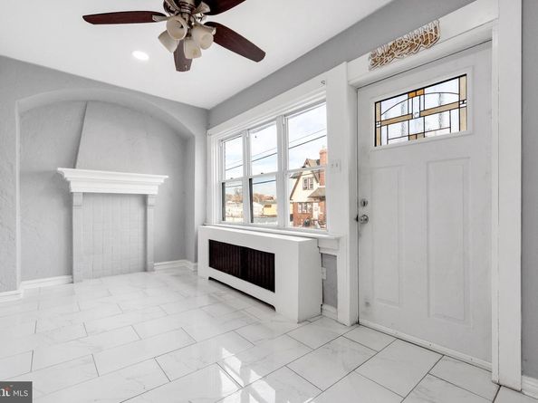 418 Hampden Road, Upper Darby PA 19082