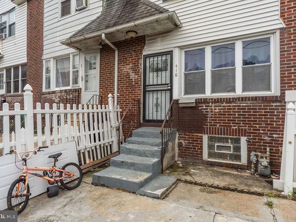 418 Hampden Road, Upper Darby PA 19082