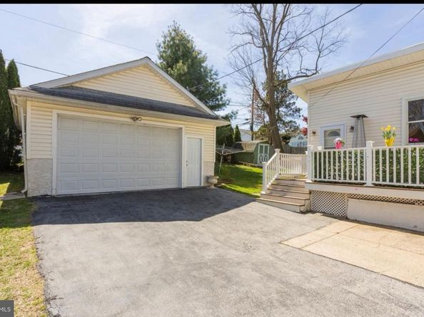 631 S Central Boulevard, Broomall PA 19008