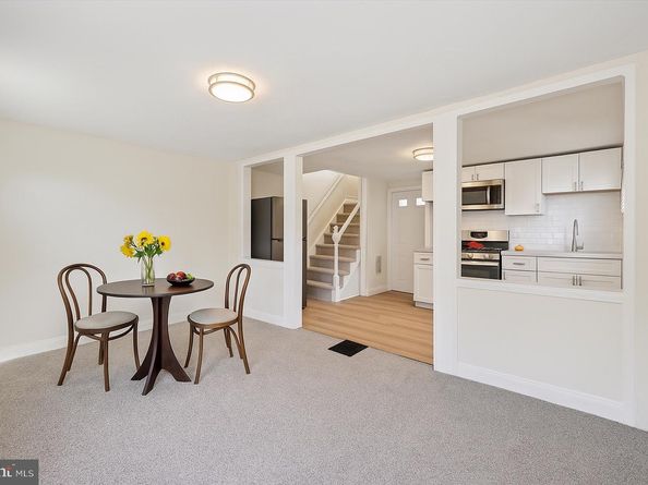 571 Shawmont Avenue, Philadelphia PA 19128