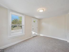 571 Shawmont Avenue, Philadelphia PA 19128