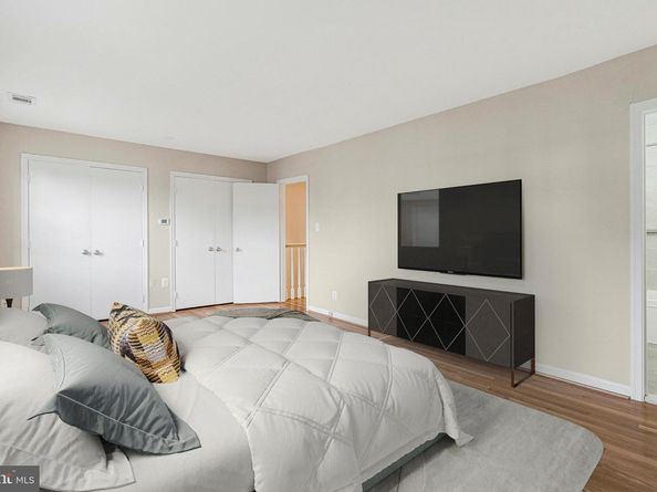 6604 Mclean Court, Mclean VA 22101